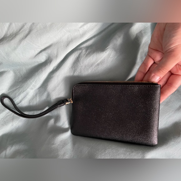 Coach wristlet with strap black/gold leather wallet card holder - Picture 4 of 10